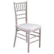 Chiavari-Holzstuhl mit Elfenbeinkissen CM 40x40H43-92 gebleicht