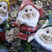 Zwergrotkleid Gartenstatue 16x13.5x28h