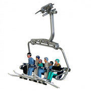 Sechs Skifahrer sitzen mein Dorf