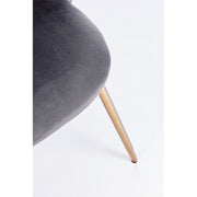 Grauer Samtstuhl mit goldenen Beinen