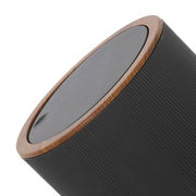 Schwarzer Mülleimer der 5 -Liter -Londoner Serie.