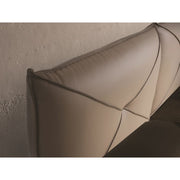 Doppelbett weißer Harmoniebehälter