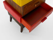 Moderne Schublade braunes Holz und mehrfarbig 57 x 45 x H 110 cm