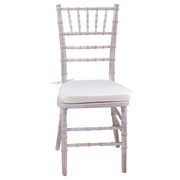 Chiavari-Holzstuhl mit Elfenbeinkissen CM 40x40H43-92 gebleicht