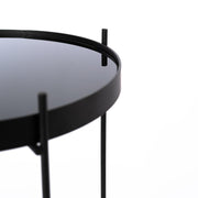 Temperierter Glas und schwarzes Metall 38 x 38 x 43 cm