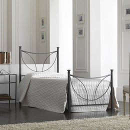 Einzeleisenbett mit schwarzem Tulpsspiegel 92x208x H117 cm