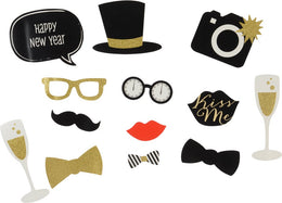 Set von 13 undurchsichtigen Fotografien auf Papier, schwarze Farbe, Abmessungen 13x13cm