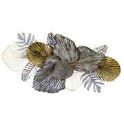 Metallmalerei mit grünen Blättern