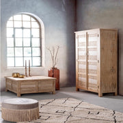 Pouf Leilani hellgrauer Samteffekt D45 cm