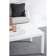 Outdoor Set 4 PCs Wohnzimmer mit weißen Harley -Kissen